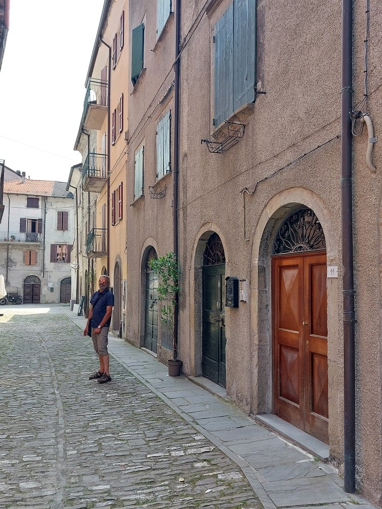 Berceto un viaggio tra storia panorami e baci indimenticabili Italia borgo centro in giro in giro blog