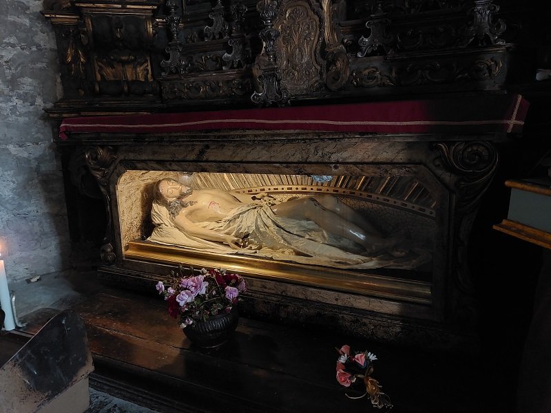 Berceto un viaggio tra storia panorami e baci indimenticabili Italia duomo signore in giro in giro blog